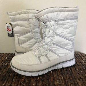 NEW Khombu Womens Alta USA Winter Boot